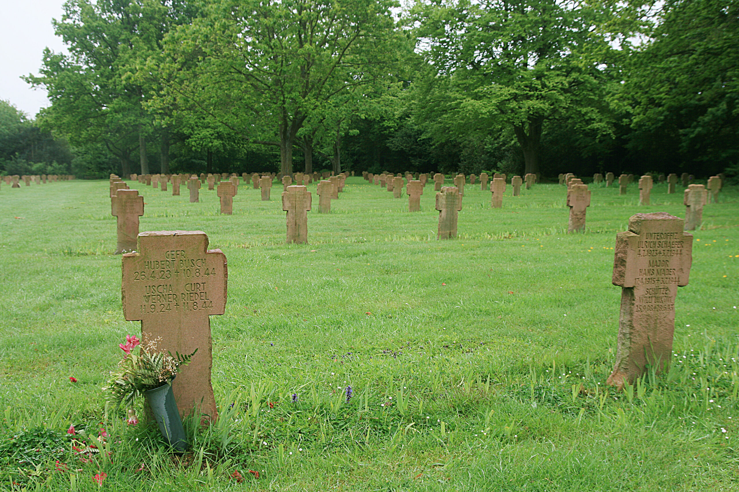2015_Deutscher-Soldatenfriedhof